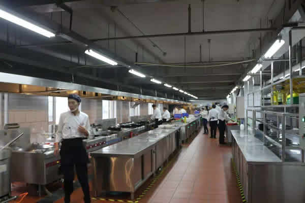 餐廳后廚設(shè)計(jì)詳解，隨便一條都很要命